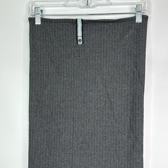 Lululemon Vinyasa Scarf Black GrayHerringbone OS - Picture 3 of 8